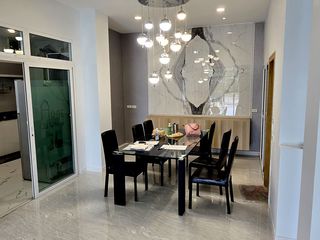 For sale 7 bed townhouse in Prawet, Bangkok