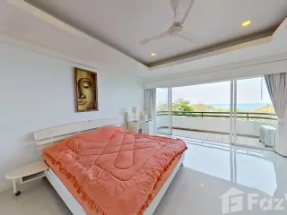 For sale 2 bed apartment in Na Jomtien, Pattaya