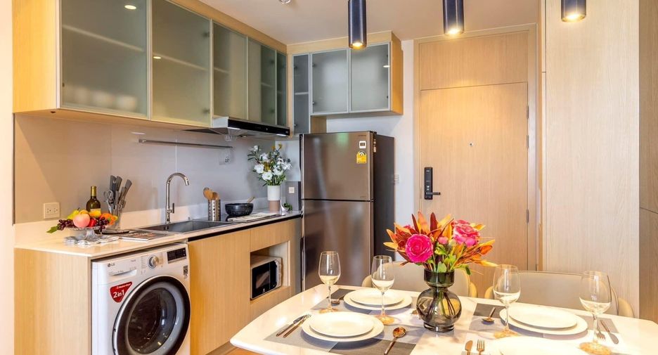 For rent 2 Beds condo in Watthana, Bangkok