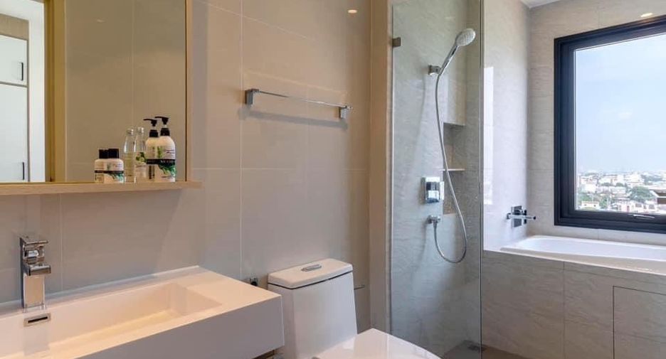 For rent 2 Beds condo in Watthana, Bangkok