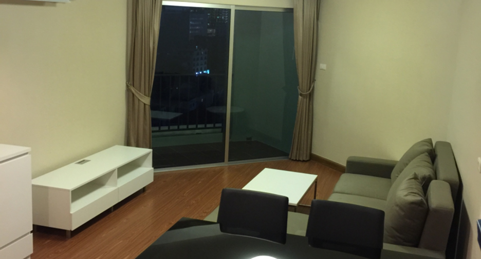 For rent 1 bed condo in Huai Khwang, Bangkok