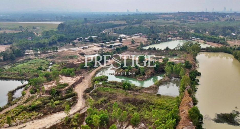 À vendre terrain à Bang Lamung, Chonburi