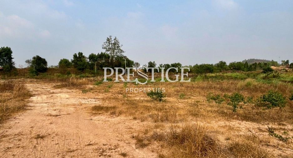 À vendre terrain à Bang Lamung, Chonburi