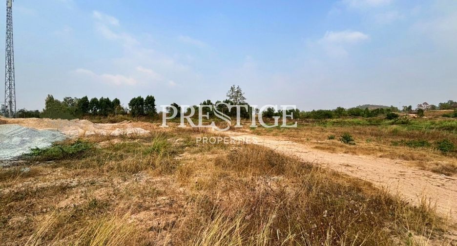 À vendre terrain à Bang Lamung, Chonburi