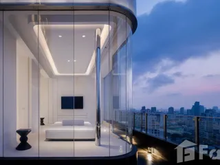 For sale 4 bed condo in Khlong Toei, Bangkok