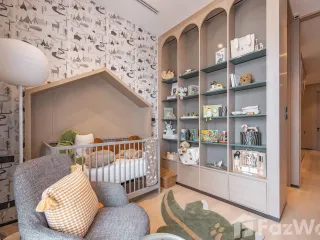 For sale 5 Beds house in Phaya Thai, Bangkok