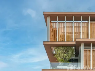 For sale 5 Beds house in Phaya Thai, Bangkok