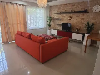 For sale 2 bed townhouse in East Pattaya, Pattaya