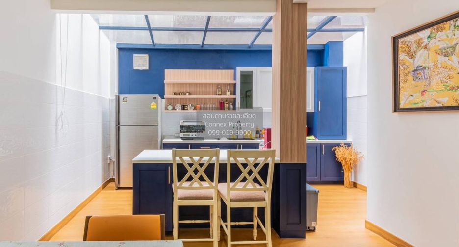 For sale 3 bedrooms townhouse in Nong Khaem, Bangkok