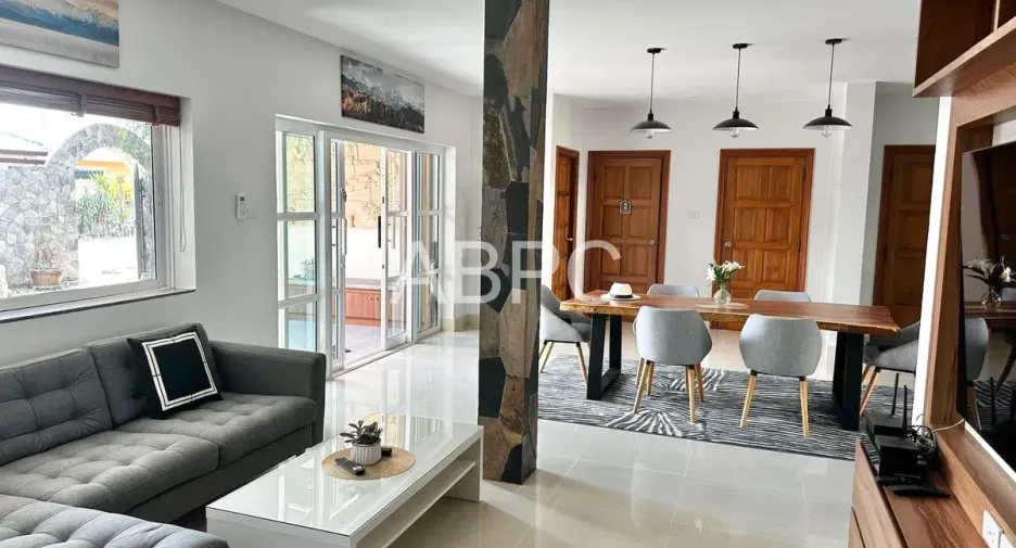 For rent and for sale 3 bedrooms house in Bang Lamung, Chonburi