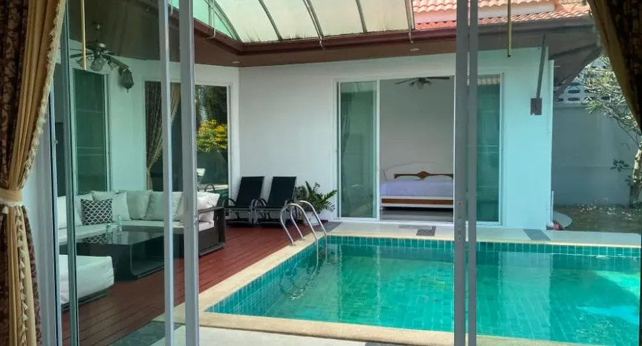 For rent and for sale 4 bedrooms house in Bang Lamung, Chonburi