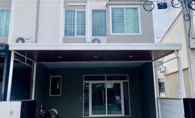 For rent 4 bed townhouse in Bang Phli, Samut Prakan