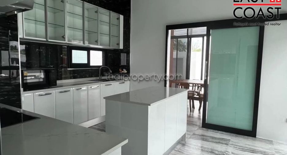 For sale 3 bed house in Sattahip, Chonburi