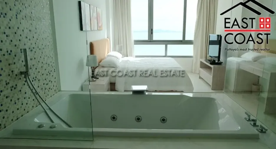 For rent 3 bedrooms condo in Bang Lamung, Chonburi