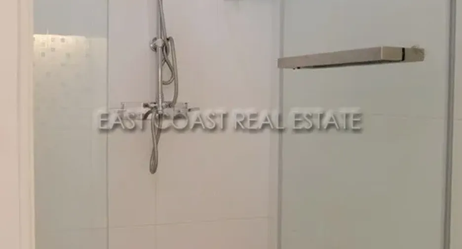 For rent 3 bedrooms condo in Bang Lamung, Chonburi