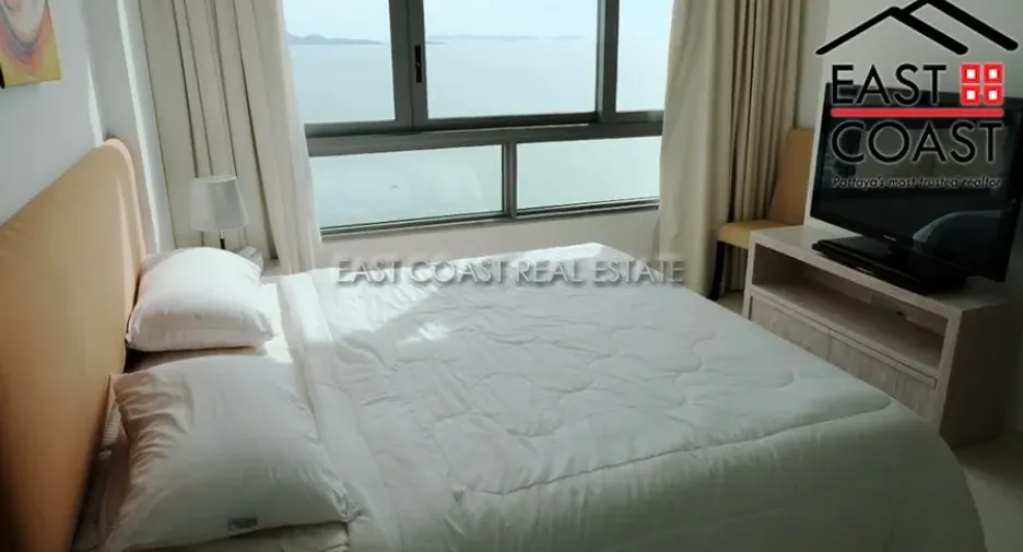 For rent 3 bedrooms condo in Bang Lamung, Chonburi