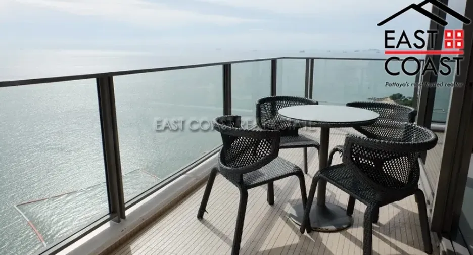 For rent 3 bedrooms condo in Bang Lamung, Chonburi