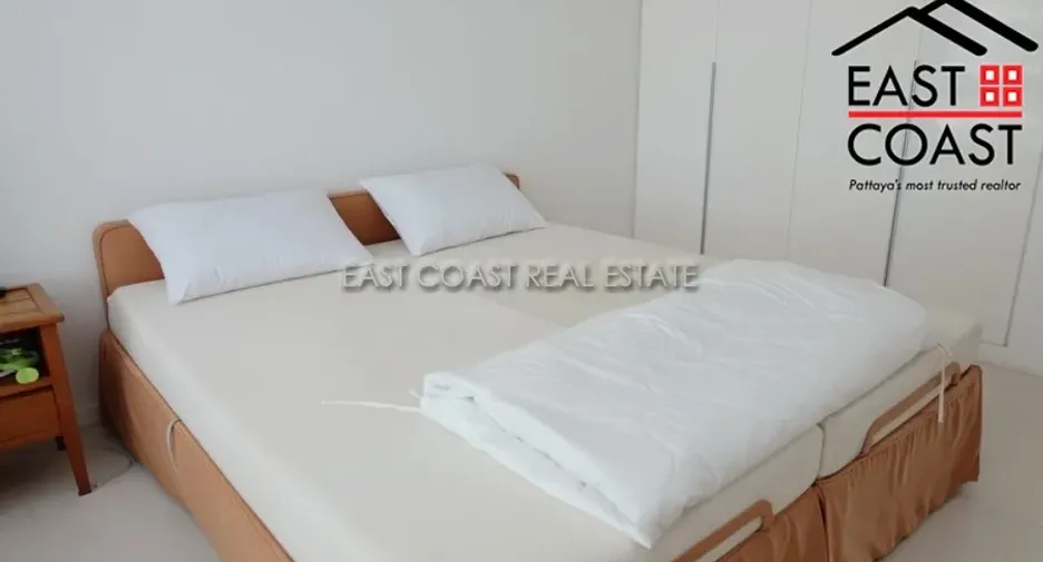 For rent 3 bedrooms condo in Bang Lamung, Chonburi