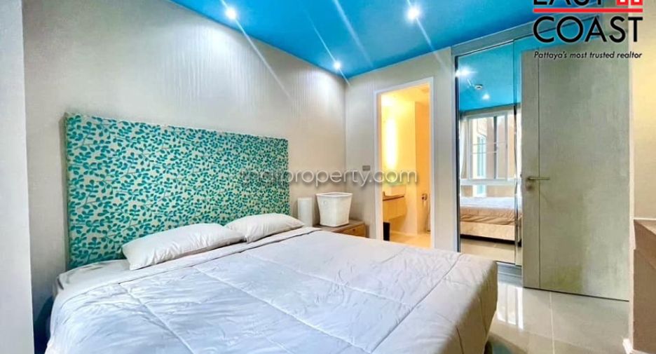 For sale 2 bedrooms condo in Jomtien, Pattaya