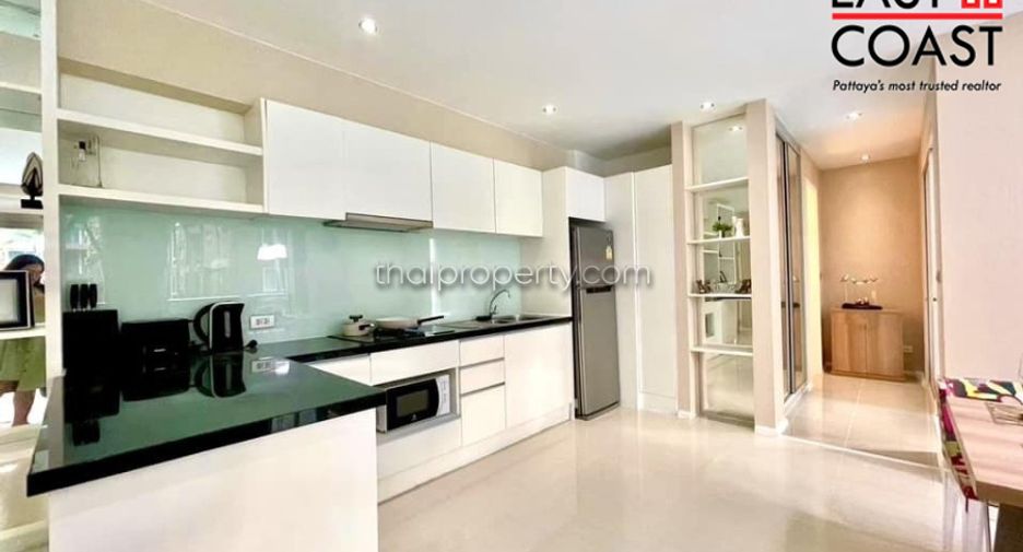 For sale 2 bedrooms condo in Jomtien, Pattaya