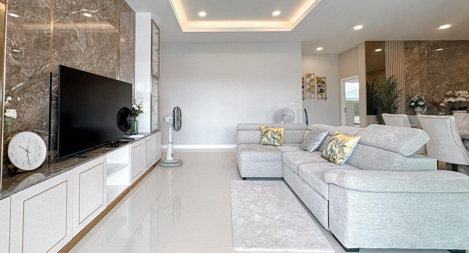 Casa en venta de 3 habitaciones en Huay Yai, Pattaya