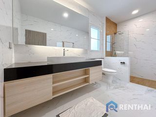 For sale 3 bedrooms house in Bang Lamung, Chonburi