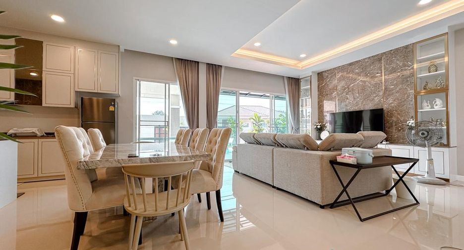 Casa en venta de 3 habitaciones en Huay Yai, Pattaya