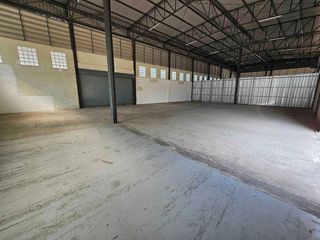 For rent warehouse in Bang Bua Thong, Nonthaburi