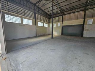 For rent warehouse in Bang Bua Thong, Nonthaburi