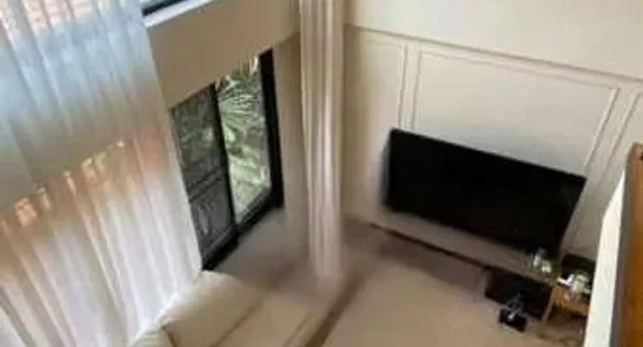 For rent 3 bedrooms townhouse in Watthana, Bangkok