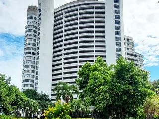 For sale 1 bed condo in Ban Chang, Rayong