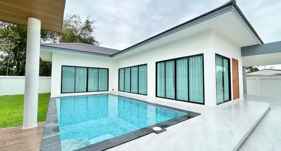 For rent and for sale 3 bedrooms house in Bang Lamung, Chonburi