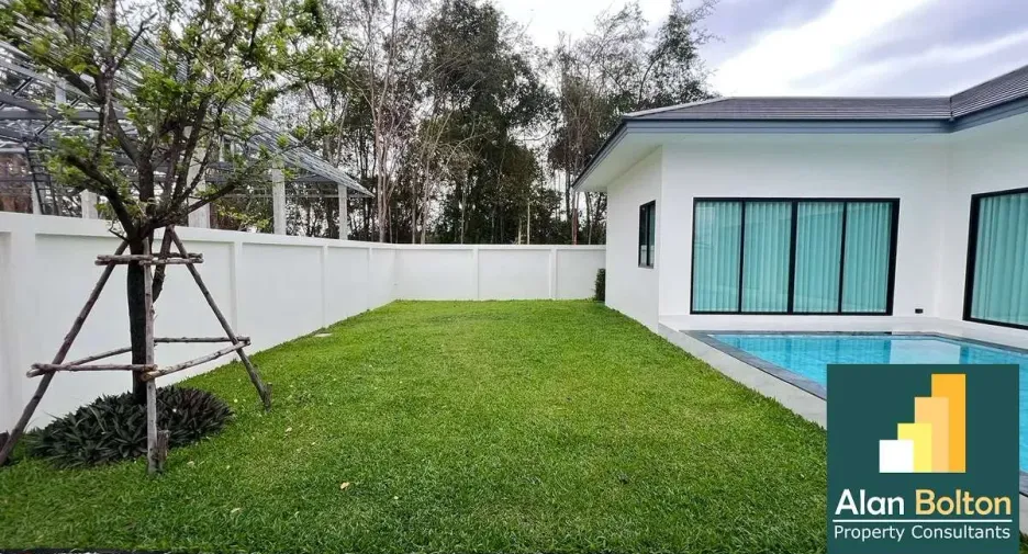 For rent and for sale 3 bedrooms house in Bang Lamung, Chonburi