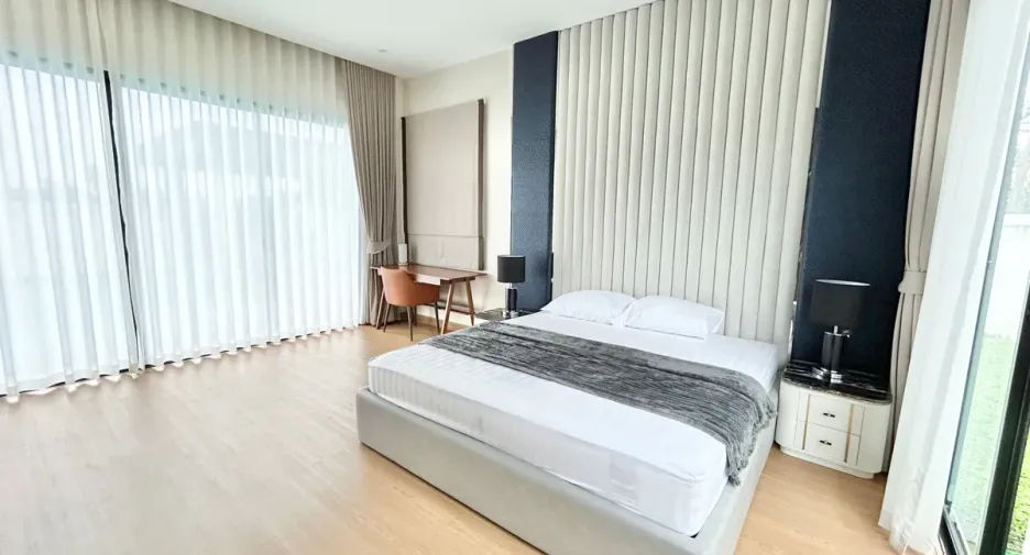 For rent and for sale 3 bedrooms house in Bang Lamung, Chonburi