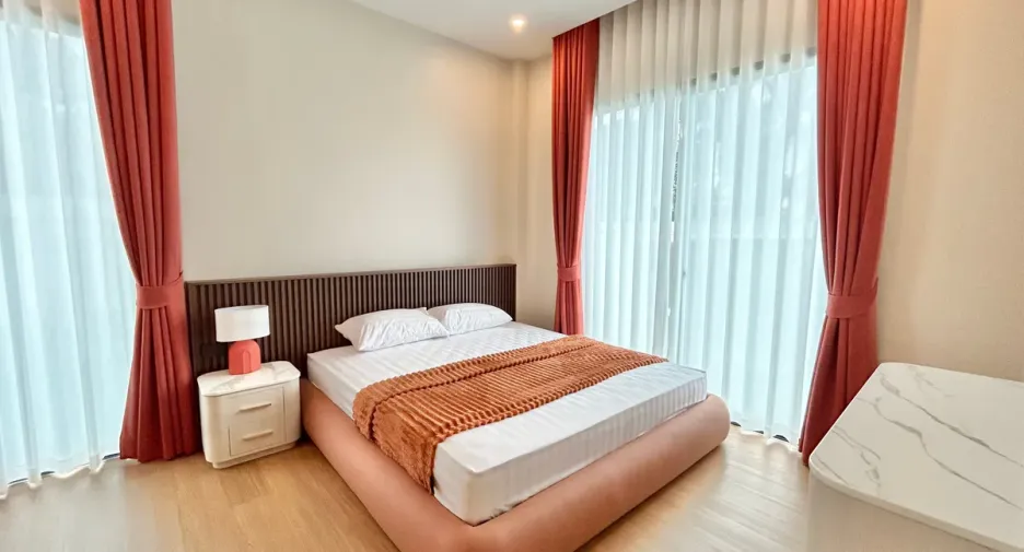 For rent and for sale 3 bedrooms house in Bang Lamung, Chonburi