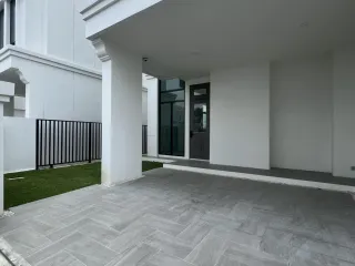 For rent 4 Beds house in Lat Phrao, Bangkok
