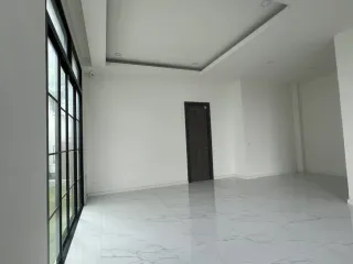 For rent 4 Beds house in Lat Phrao, Bangkok