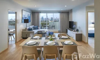 For rent 3 bed condo in Khlong Toei, Bangkok
