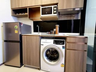 Продажа 1 кровать кондо в Чатучак, Бангкок