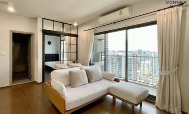 For sale 2 bed condo in Phaya Thai, Bangkok