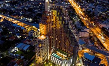 For sale 2 bed condo in Bang Phlat, Bangkok