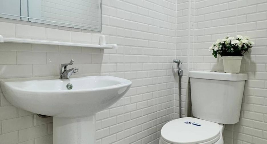 For sale 2 Beds townhouse in Sai Noi, Nonthaburi
