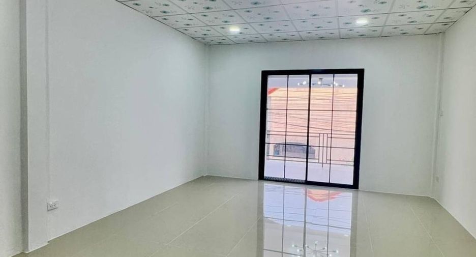 For sale 2 Beds townhouse in Sai Noi, Nonthaburi