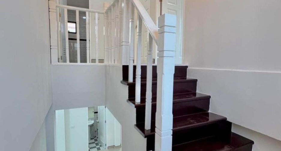 For sale 3 bed house in Sai Noi, Nonthaburi