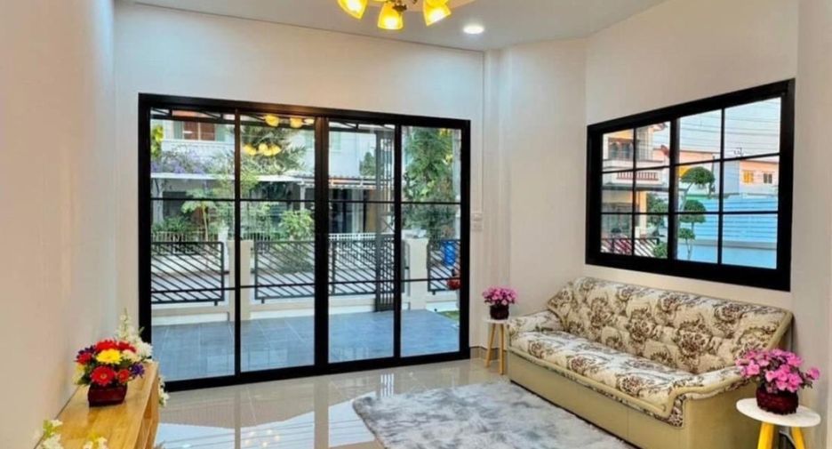 For sale 3 bed house in Sai Noi, Nonthaburi