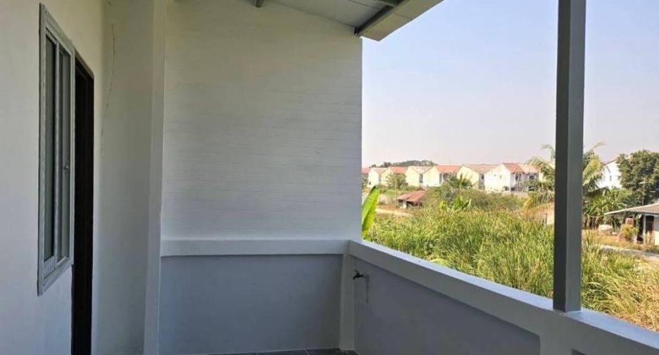 For sale 4 Beds townhouse in Sai Noi, Nonthaburi