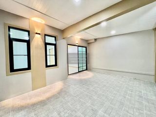 出售 2 卧室 联排别墅 在 Bang Bua Thong, Nonthaburi