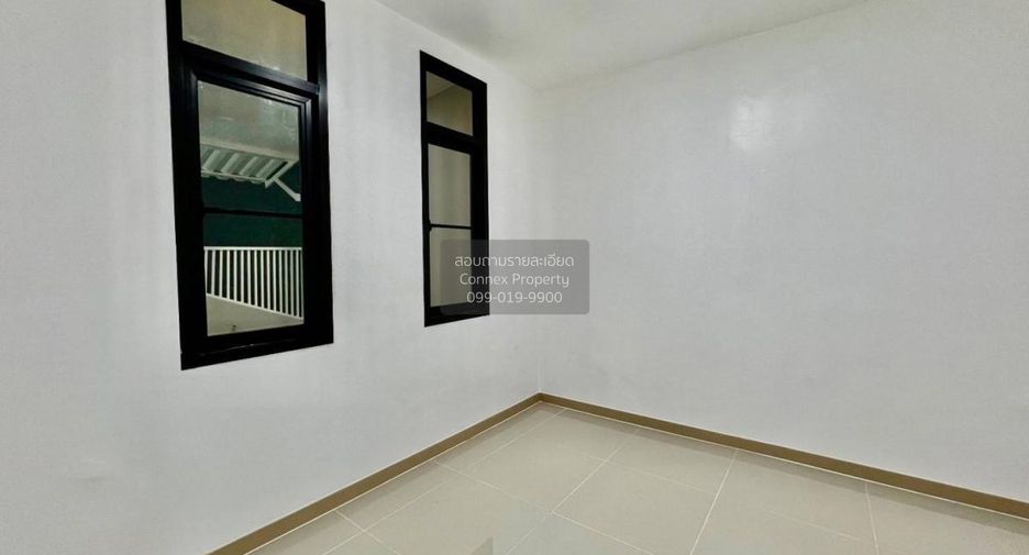 À vendre 2 chambres maison de ville à Bang Bua Thong, Nonthaburi