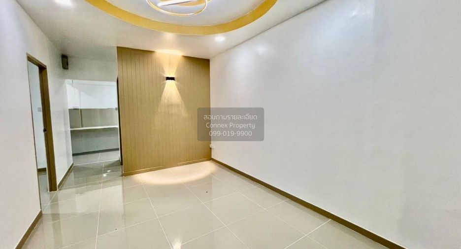 À vendre 2 chambres maison de ville à Bang Bua Thong, Nonthaburi