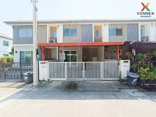 For sale 3 Beds townhouse in Mueang Samut Sakhon, Samut Sakhon